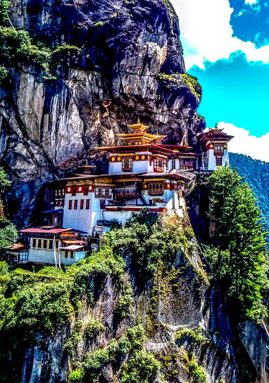 Bhutan: The Land Of The Thunder Dragon