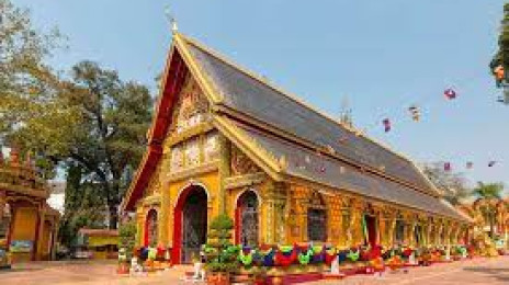 Wat Si Muang